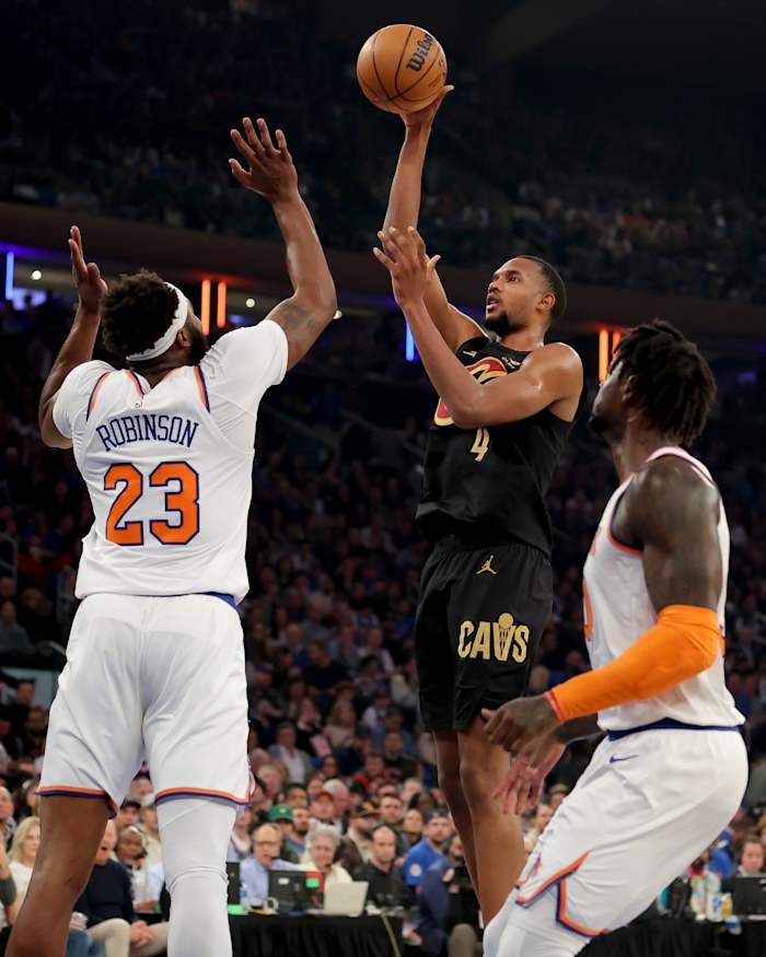 Mitchell Robinson Apr 21 2023